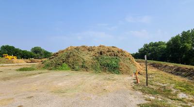 Pile of yard waste at Beatrice City Compost Site